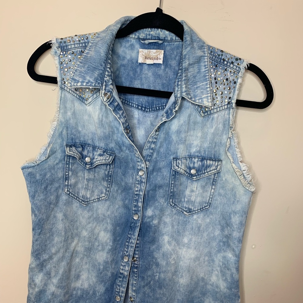 Love this top.